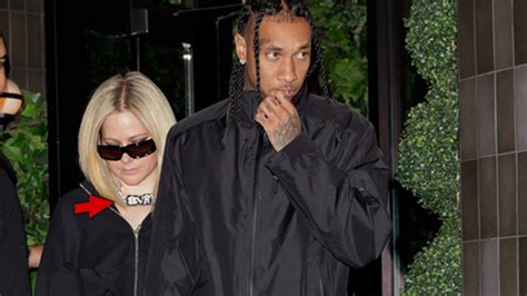 Tyga Buys Avril Lavigne Custom.